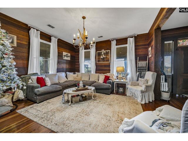 Photo of 1130 Richtex Road