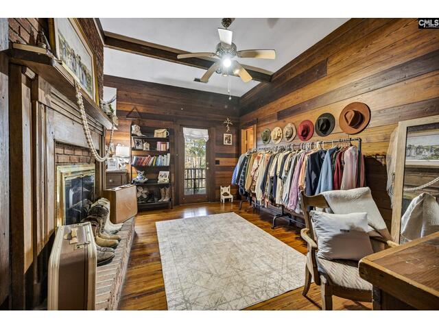 Photo of 1130 Richtex Road