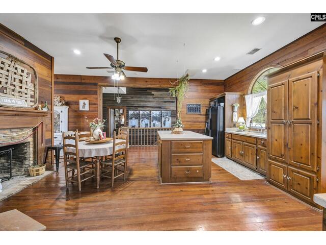 Photo of 1130 Richtex Road