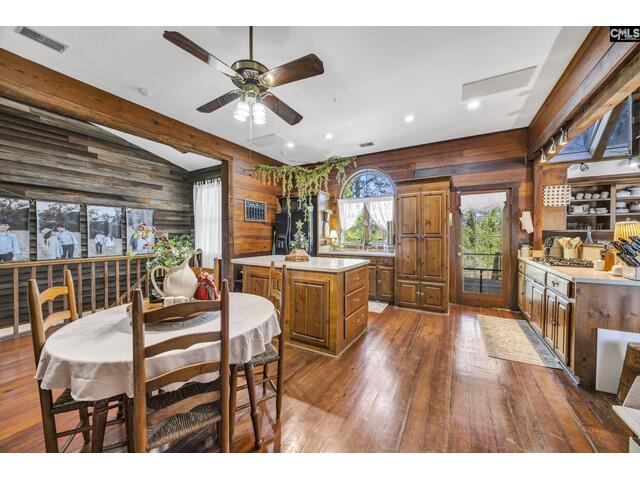 Photo of 1130 Richtex Road