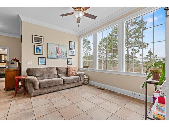 Photo of 160 Hound Hollow Road