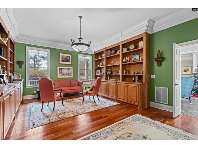 Photo of 160 Hound Hollow Road