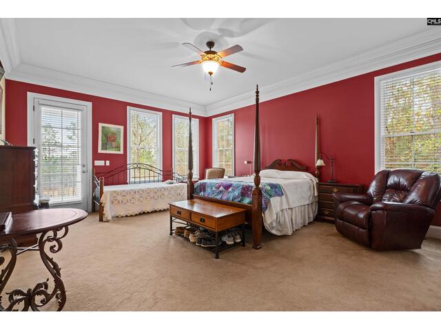 Photo of 160 Hound Hollow Road