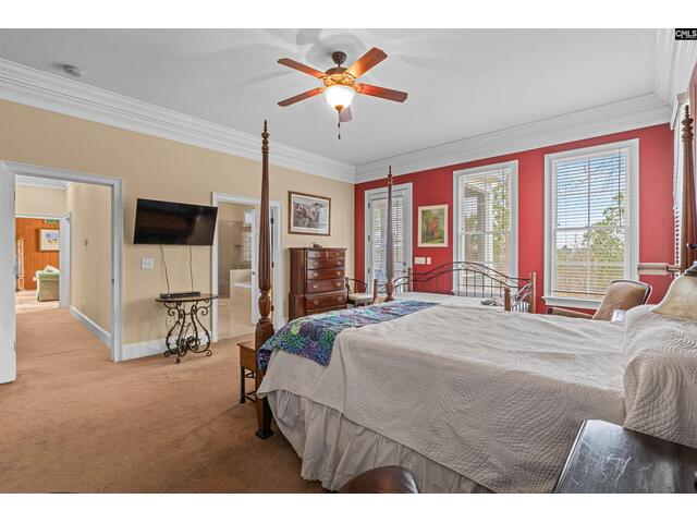 Photo of 160 Hound Hollow Road