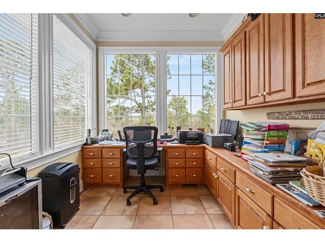 Photo of 160 Hound Hollow Road