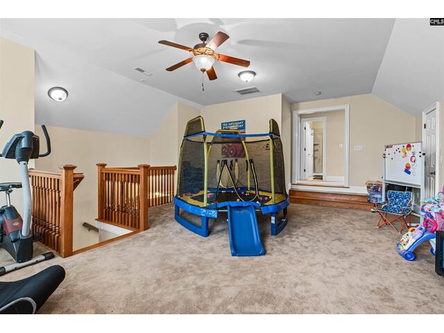 Photo of 160 Hound Hollow Road