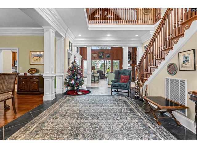 Photo of 160 Hound Hollow Road