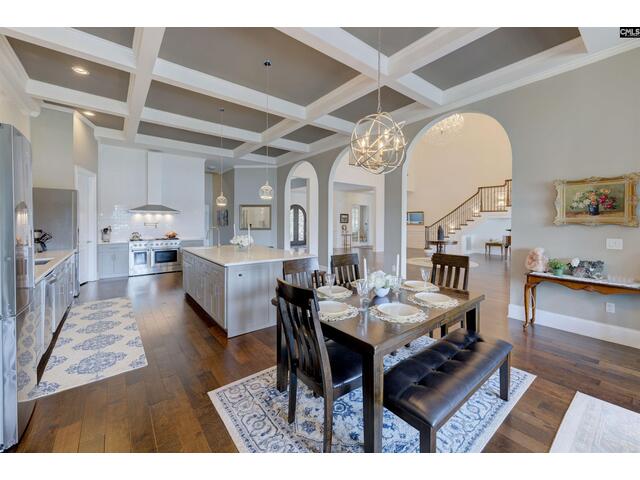 Photo of 305 Northlake Road