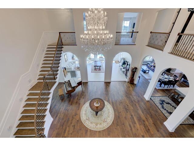 Photo of 305 Northlake Road