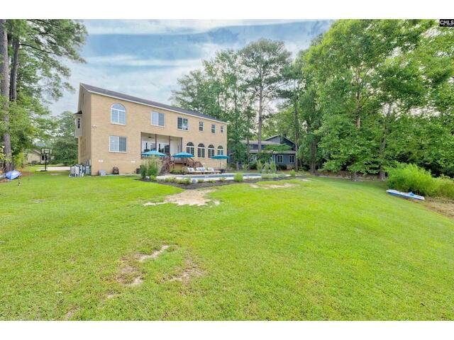 Photo of 305 Northlake Road