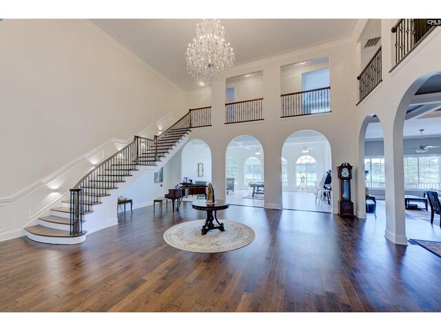 Photo of 305 Northlake Road