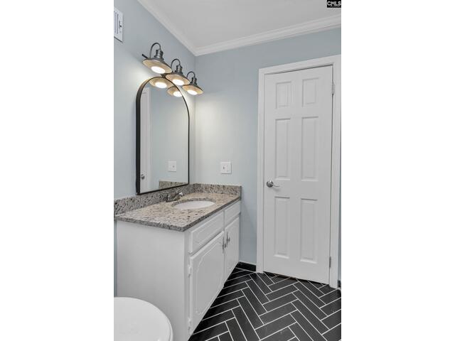 Photo of 702 Hope Ferry Road