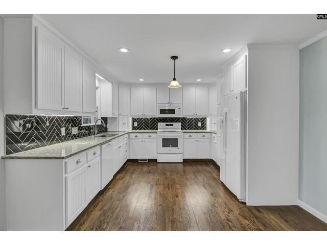 Photo of 702 Hope Ferry Road