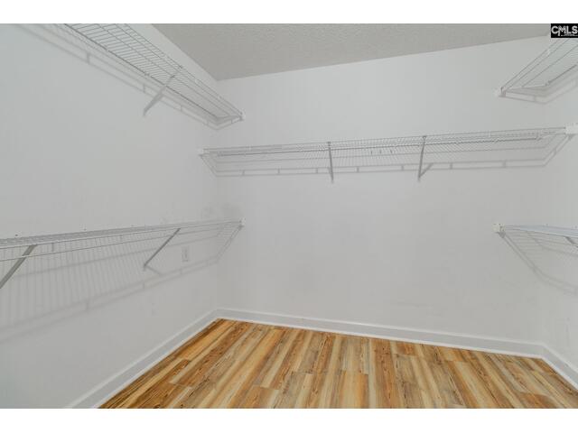 Photo of 121 Hollow Tree Court