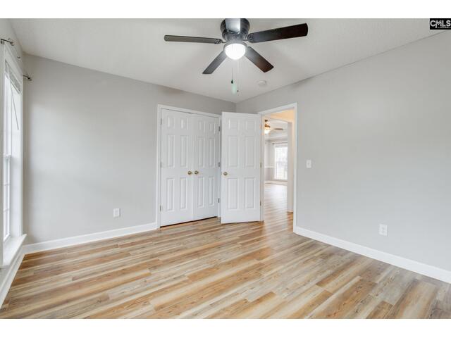 Photo of 121 Hollow Tree Court