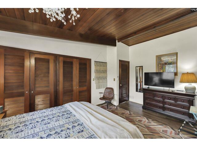 Photo of 7331 Creekwood Drive