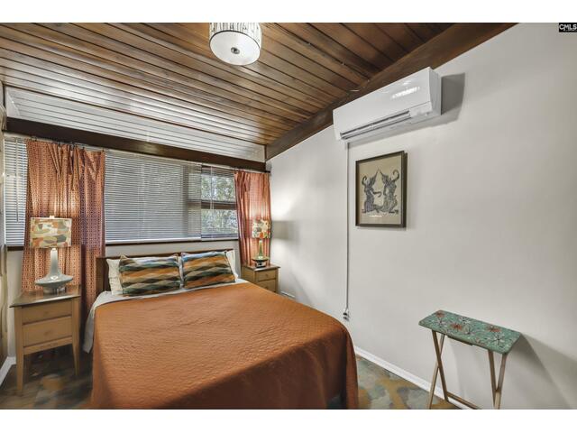 Photo of 7331 Creekwood Drive