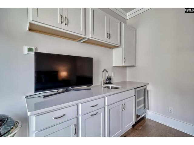 Photo of 1230 Rapids Park Way