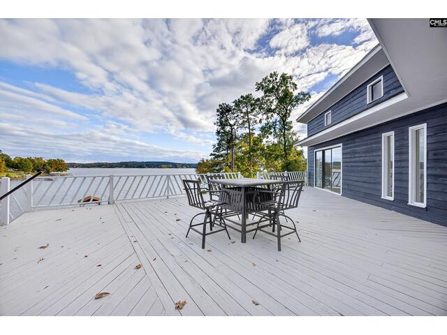 Photo of 2543 harbor view road