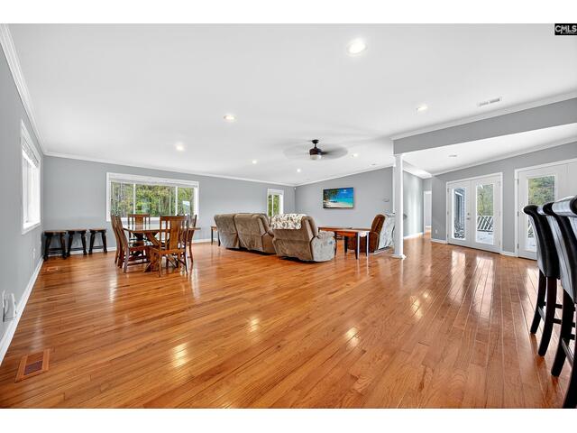 Photo of 2543 harbor view road