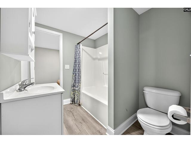 Photo of 2543 harbor view road