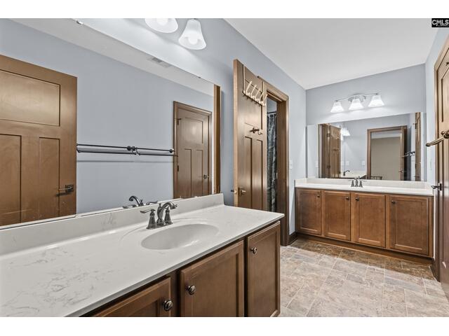 Photo of 769 red knot lane