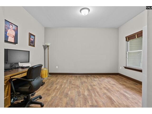 Photo of 769 red knot lane