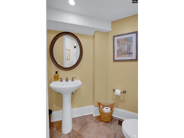 Photo of 1081 Point View Road