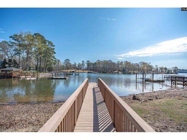 Photo of 1081 Point View Road