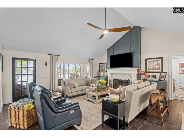 Photo of 301 Windward Point Road