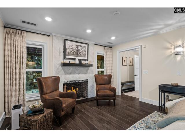 Photo of 301 Windward Point Road