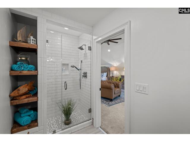 Photo of 301 Windward Point Road