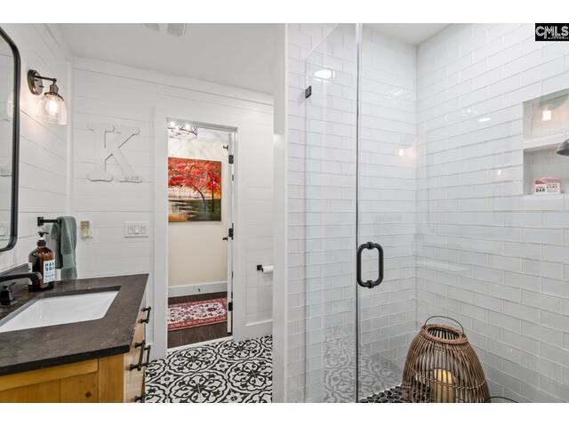 Photo of 301 Windward Point Road