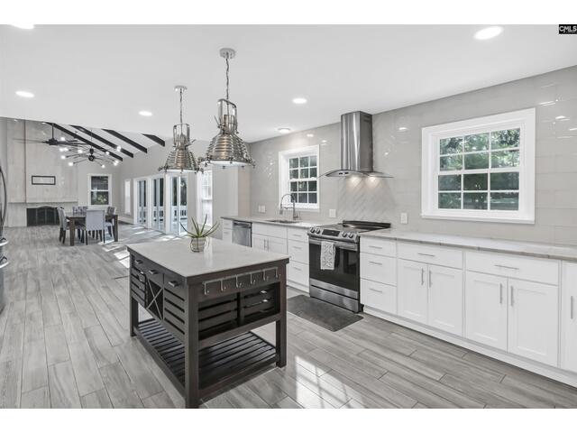 Photo of 15 Glenlake Road