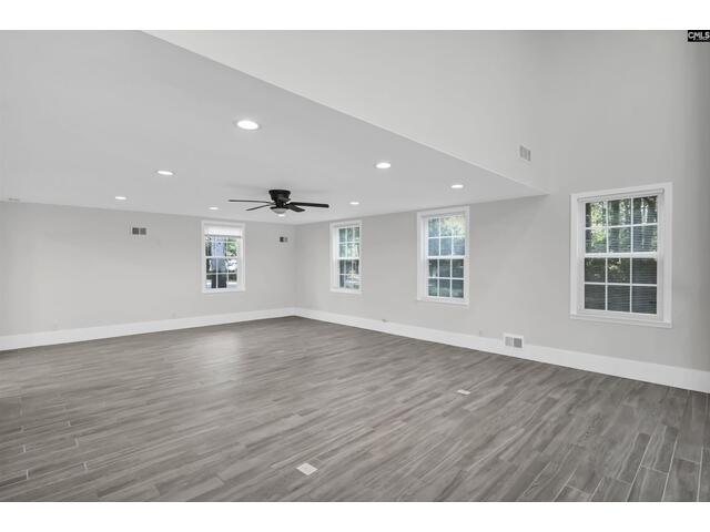 Photo of 15 Glenlake Road