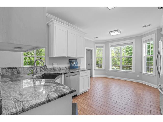 Photo of 120 Butternut Lane Photo of 120 Butternut Lane