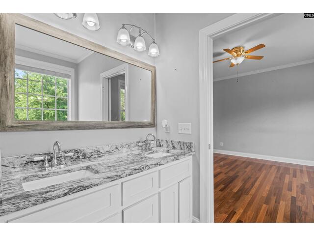 Photo of 120 Butternut Lane Photo of 120 Butternut Lane