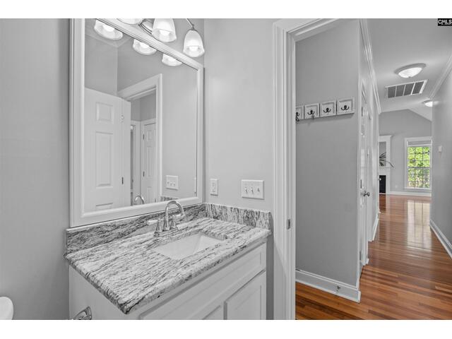 Photo of 120 Butternut Lane Photo of 120 Butternut Lane