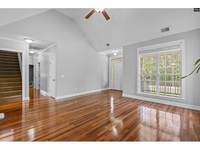 Photo of 120 Butternut Lane Photo of 120 Butternut Lane
