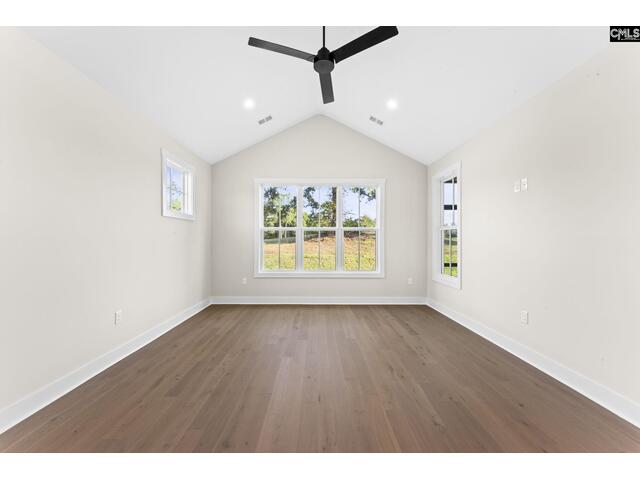 Photo of 2033 Fairway View