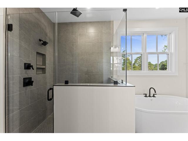 Photo of 2033 Fairway View