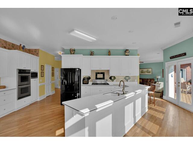 Photo of 140 Leonard Drive