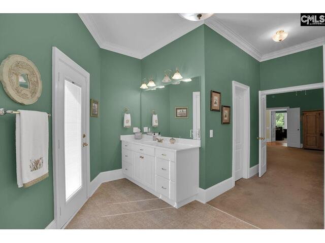 Photo of 140 Leonard Drive