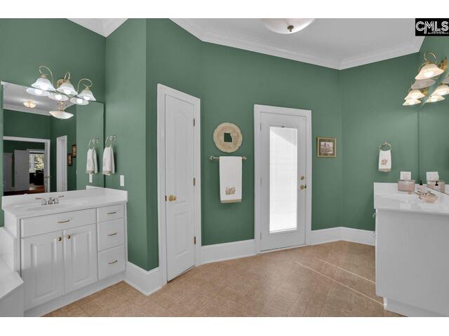 Photo of 140 Leonard Drive