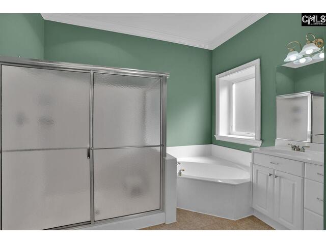 Photo of 140 Leonard Drive