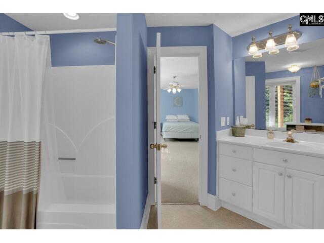 Photo of 140 Leonard Drive