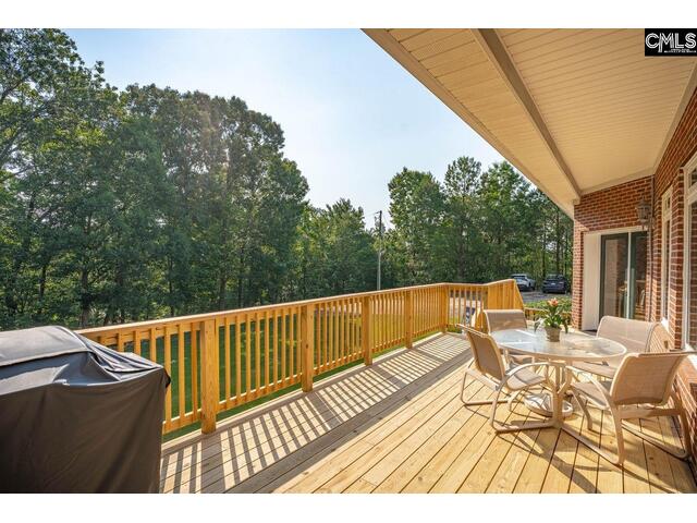 Photo of 140 Leonard Drive