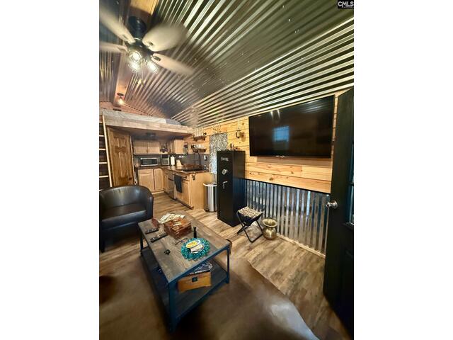 Photo of 50 Steve Free Road