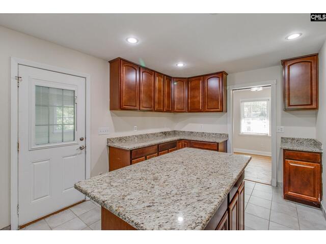 Photo of 2533 Chatsworth Road