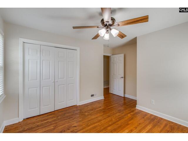 Photo of 2533 Chatsworth Road